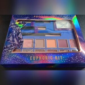 Glam Eye Shadow Kit - NEW
